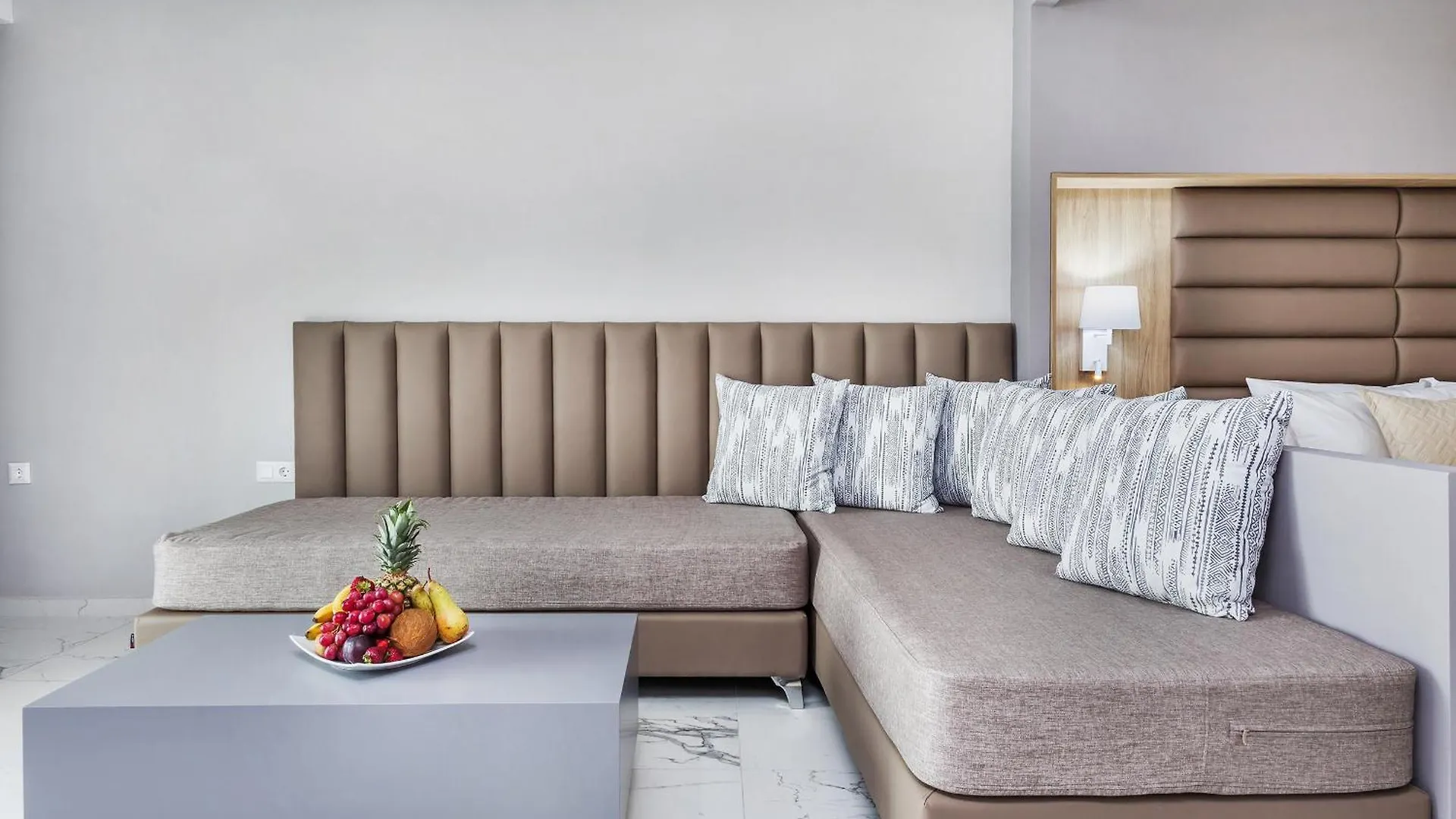 Anna Hotel Pefkochori 3*,