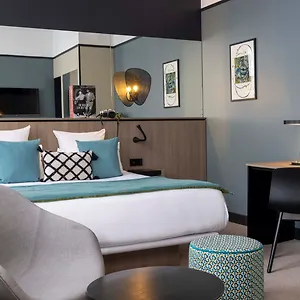 Opera Liege Otel Paris