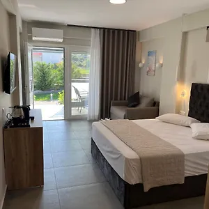 Astra Luxury Apartmanhotel