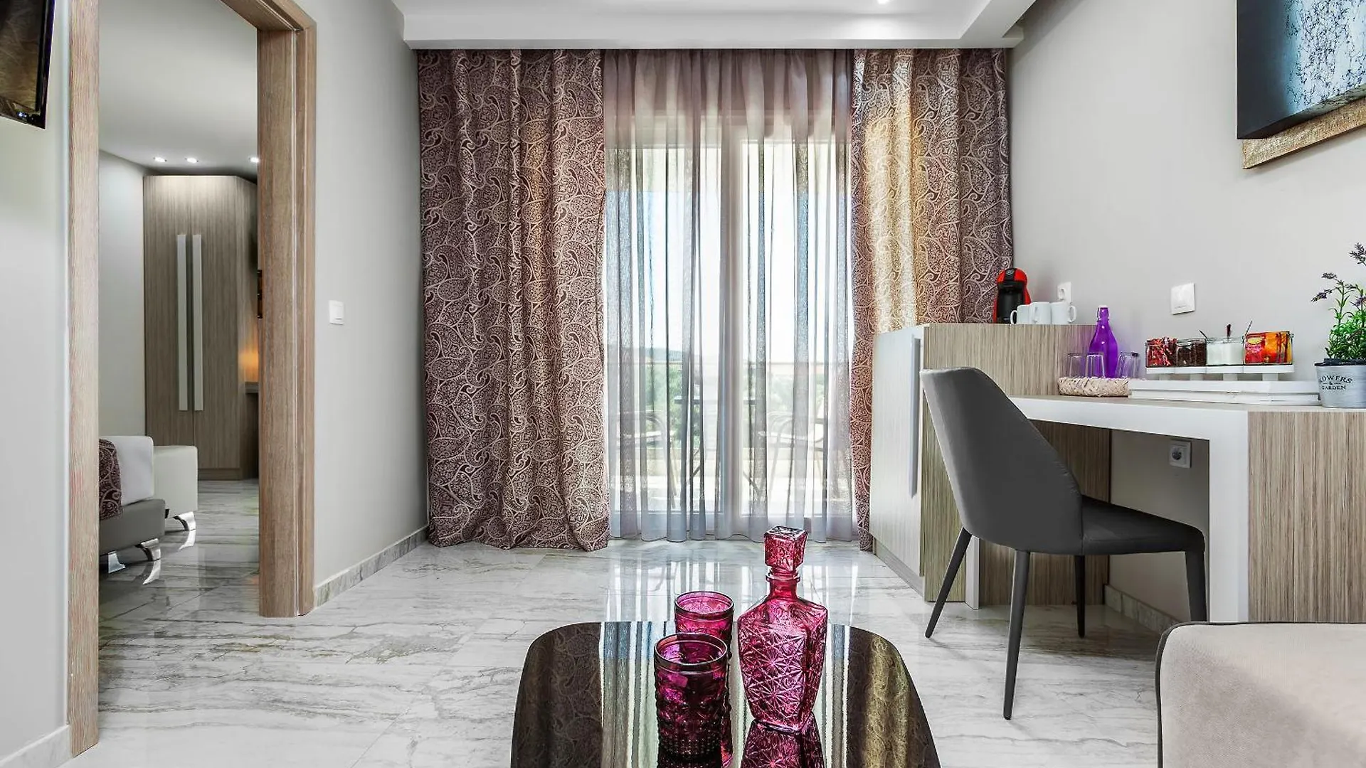*** Aparthotel Anna Hotel Greece