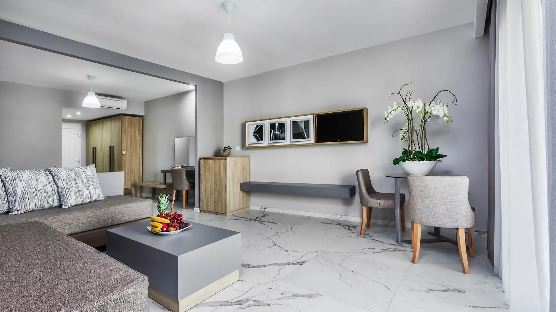 Aparthotel Anna Hotel