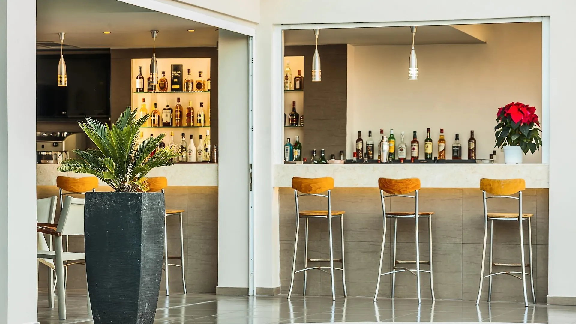 Anna Hotel Pefkohóri 3*,  Görögország